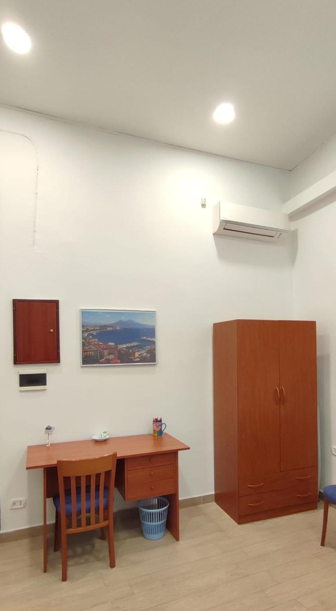 Casa Vacanze Napoli Centro Carmen & Sara Exterior photo